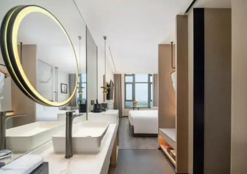 Elegant Queen Room