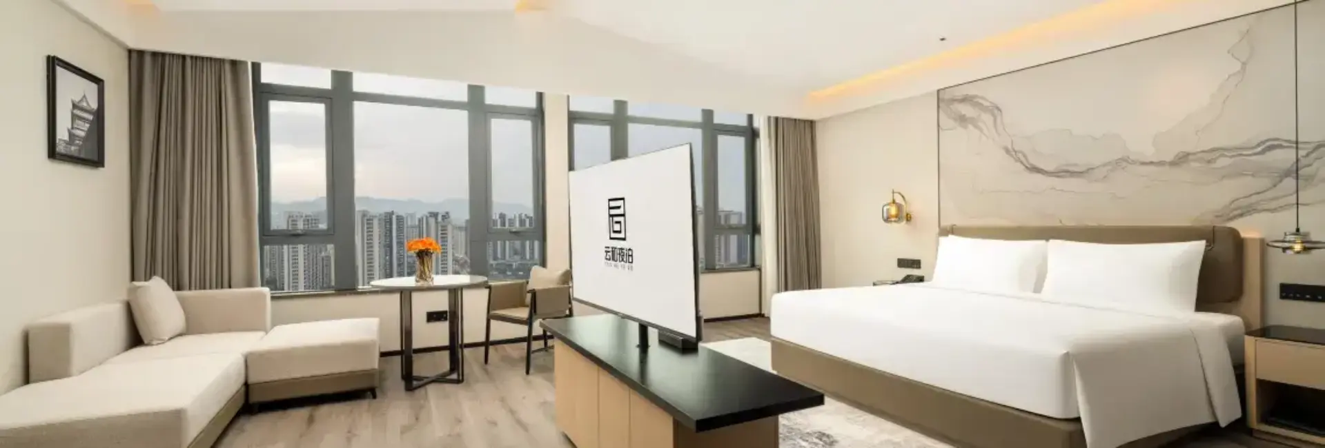 Executive Queen Room