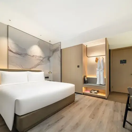 Ye Bo Double Bed Room (Fridge + Makeup Mirror + Electric Curtains + Mobile Screen Projection)